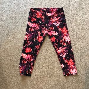 Worn once Fabletics capris